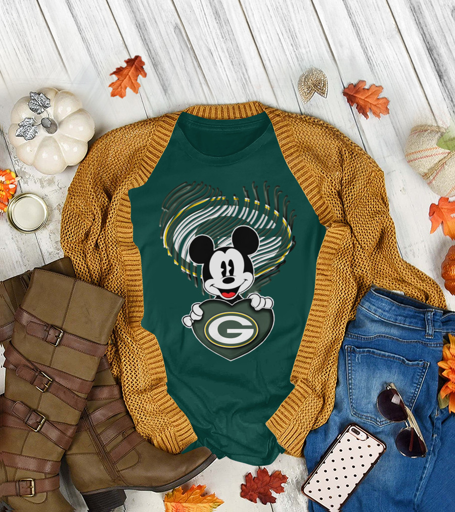 Mick Fan Embraces Green Bay Packers Heart T-Shirt