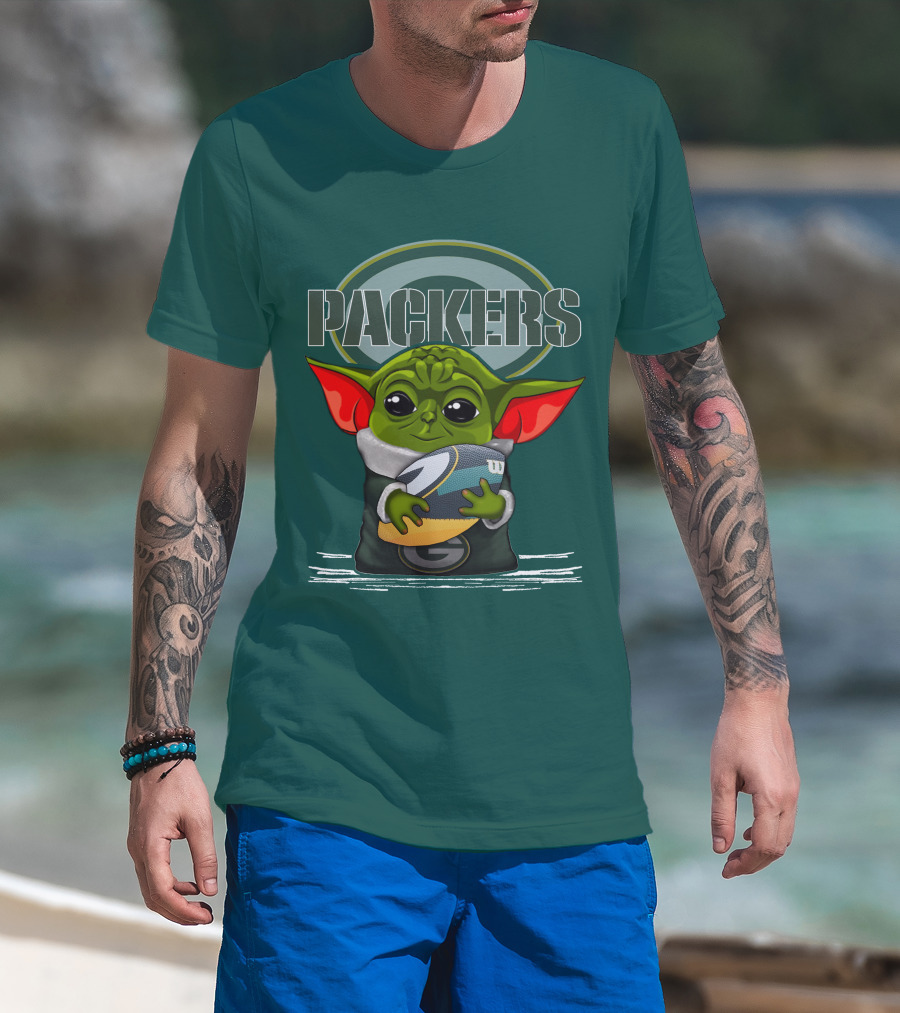 Yoda Holding Football With Green Bay Packers T-Shirt