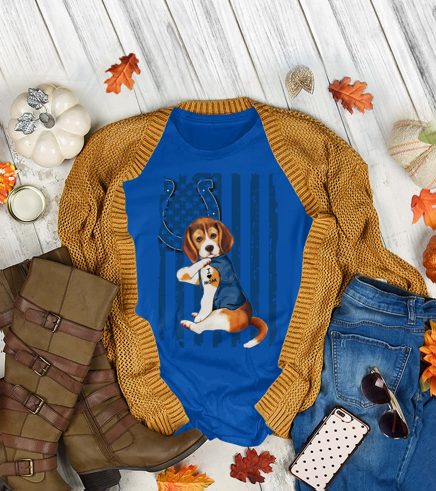 Beagle Wearing I Love Mom Indianapolis Colts Shirt with Horseshoe T-Shirt