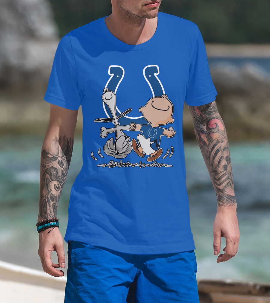 Indianapolis Colts Snoopy And Charlie Brown Dancing T-Shirt