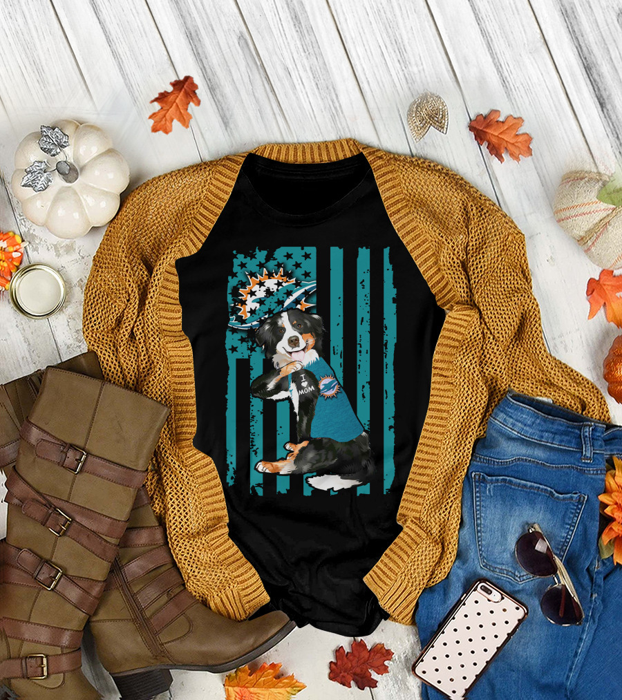 Border Collie I Love Mom Wearing Miami Dolphins Fan Shirt With Flag T-Shirt