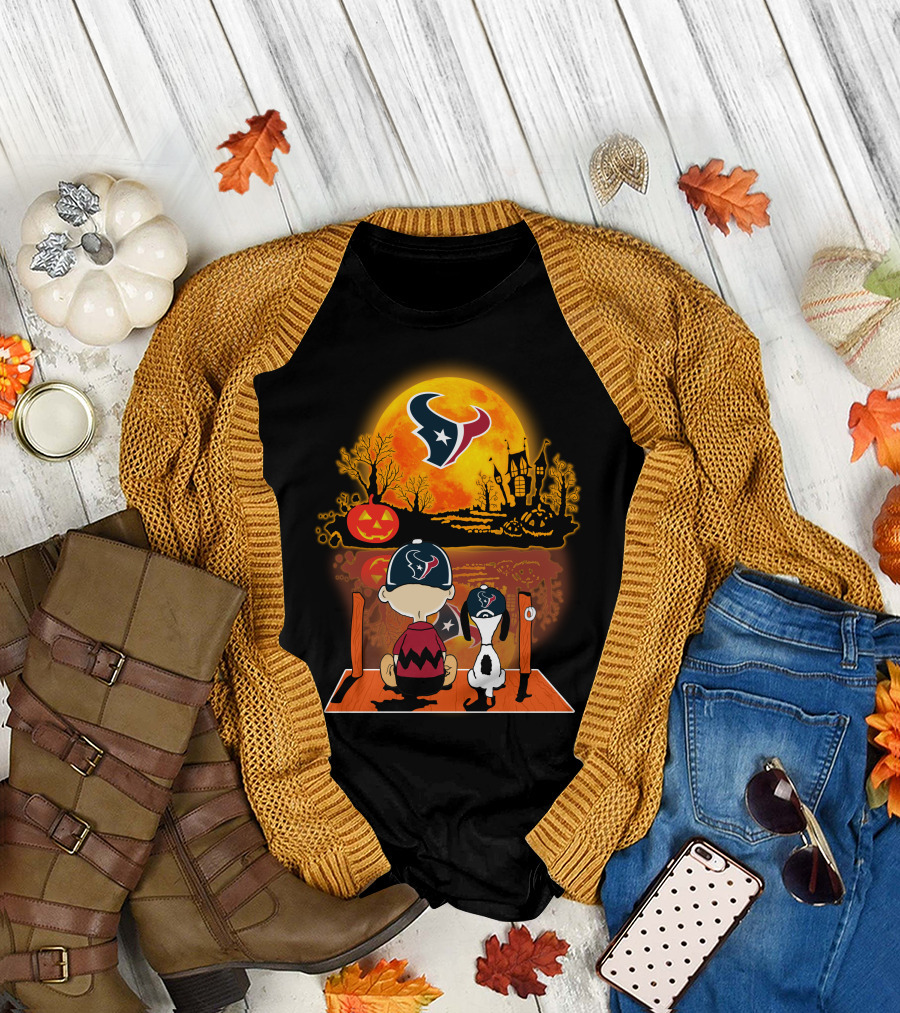 Houston Texans Snoopy and Charlie Brown Halloween Pumpkin Moon T-Shirt
