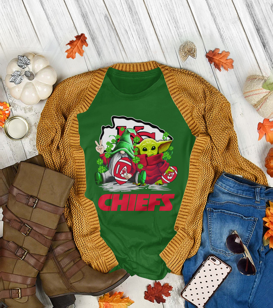 Kansas City Chiefs St. Patrick's Day Football Gnome and Baby Alien T-Shirt
