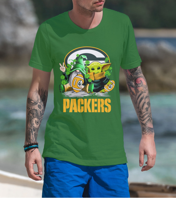 Green Bay Packers Shamrock Gnome And Alien Football St. Patrick's Day T-Shirt