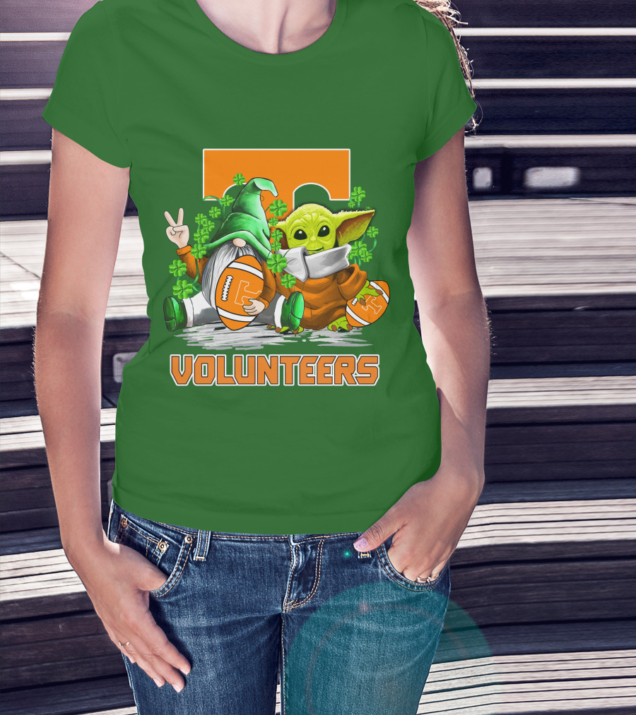 Tennessee Volunteers Football St. Patrick’s Day Gnome And Baby Alien T-Shirt
