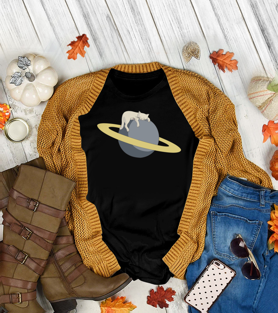 Cat Relaxing on Saturn Ring T-Shirt