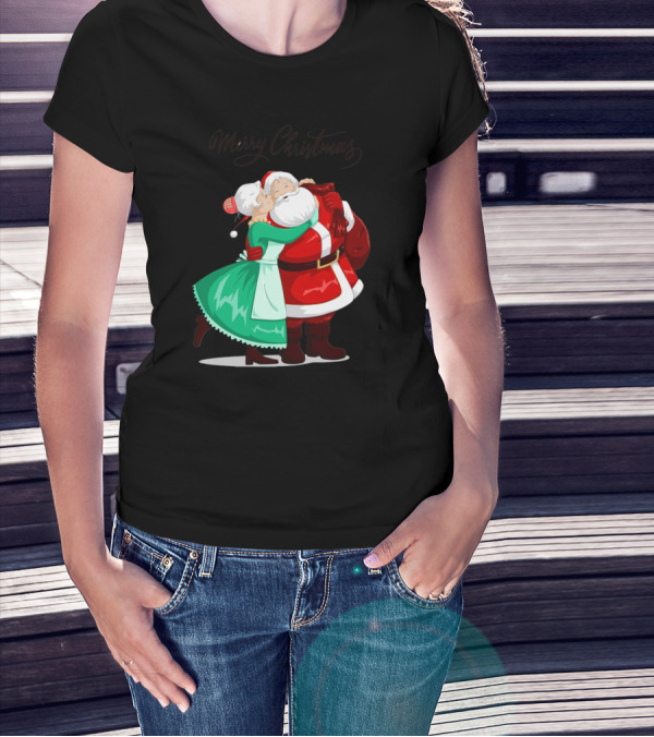 Merry Christmas Santa Claus And Mrs. Claus Embracing Holiday Scene T-Shirt