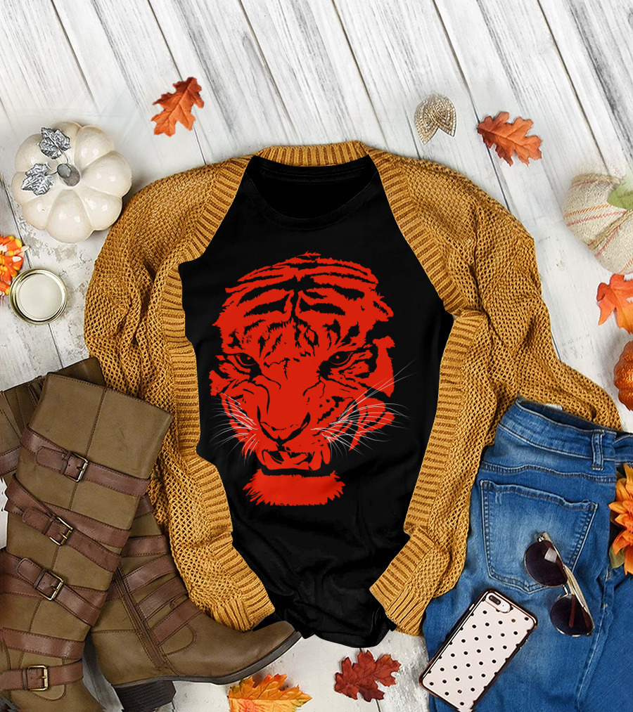 Vibrant Red Tiger Face Black Background Fierce Expression T-Shirt