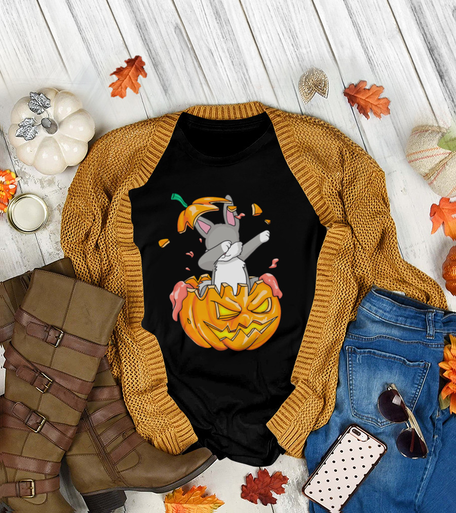 Bunny Dabbing Inside a Halloween Pumpkin Dab Scene T-Shirt