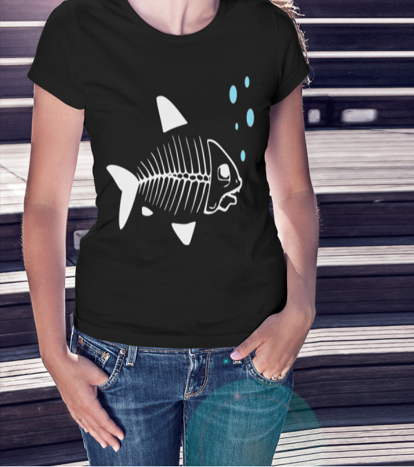 Fish Skeleton Black Design With Bubbles T-Shirt