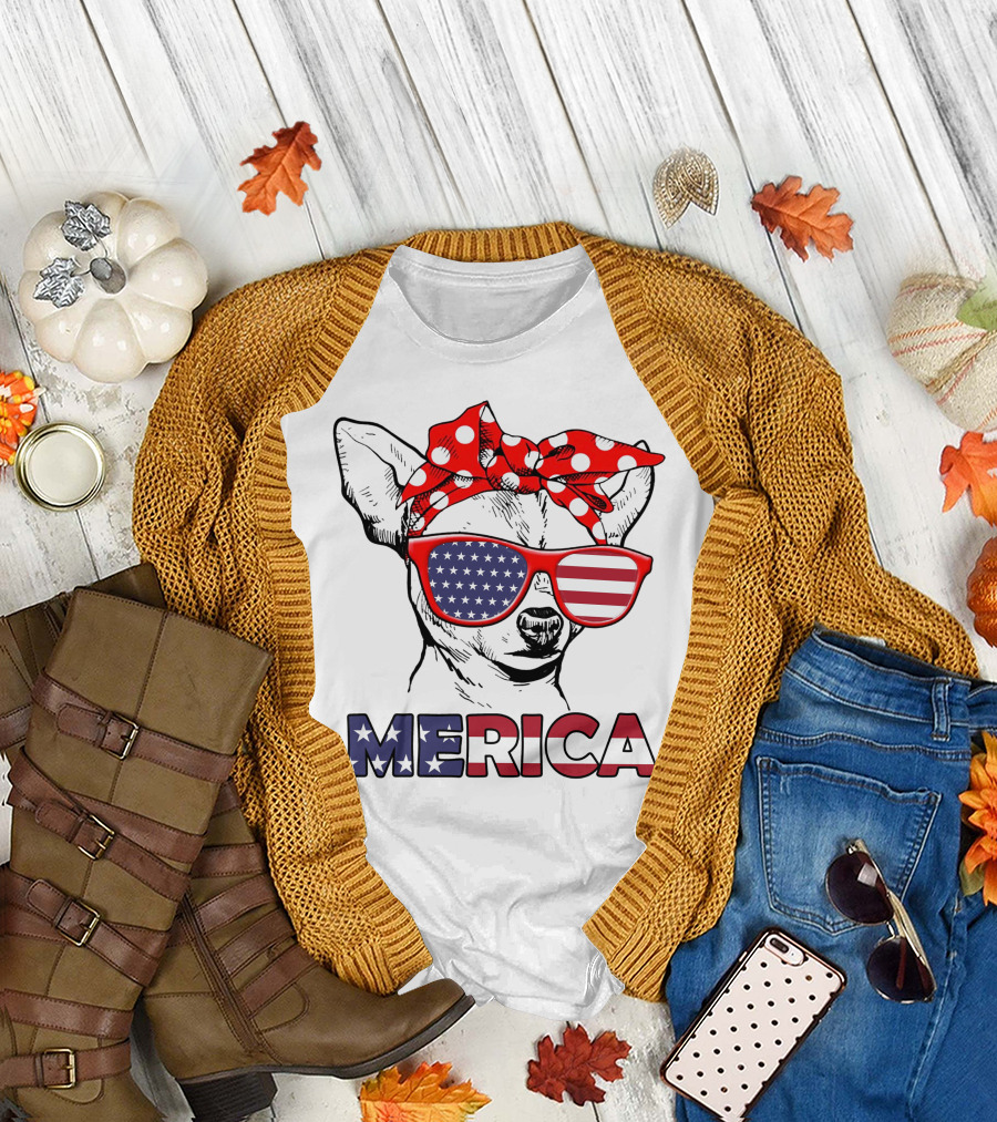 Chihuahua Merica USA Patriotic Glasses and Bandana T-Shirt