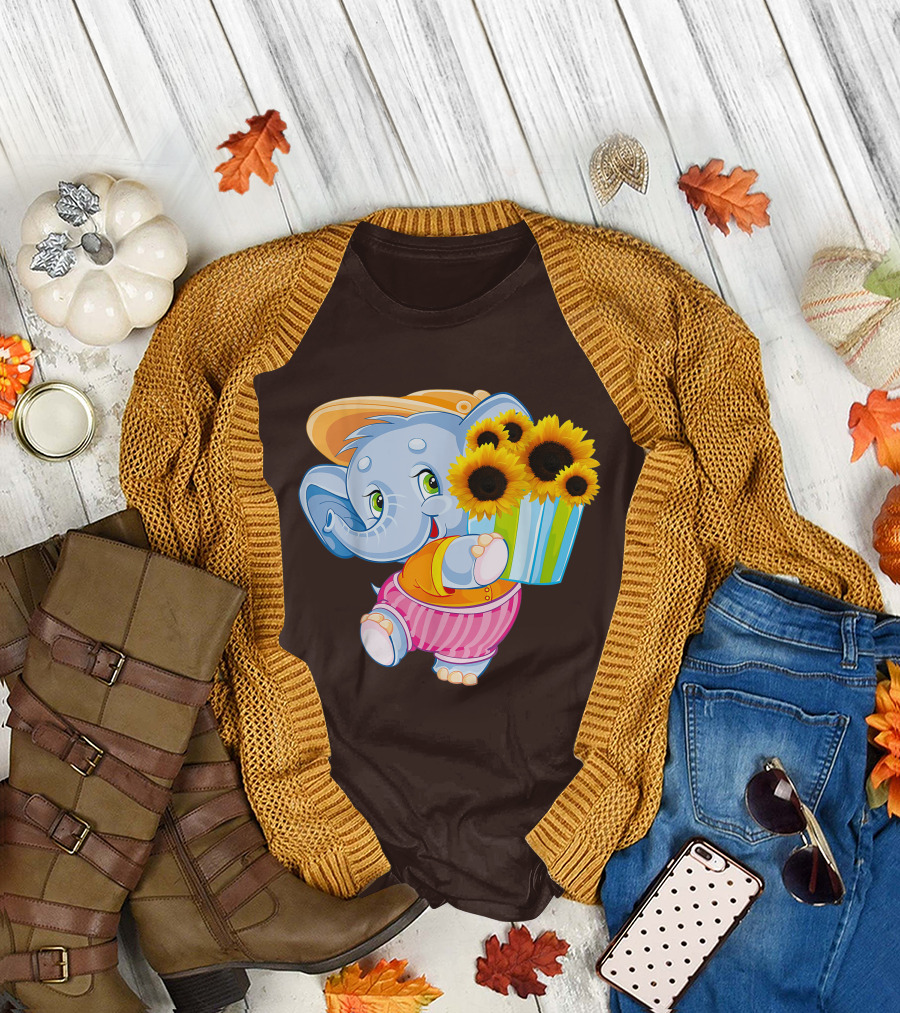 Cute Baby Elephant with Sunflowers and Pink Striped Shorts T-Shirt