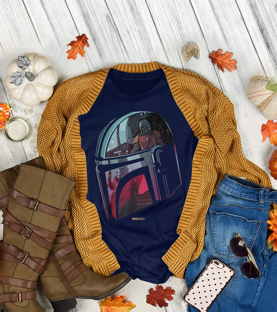 Star Wars The Mandalorian Helmet Spaceship Interior Stairs Scene T-Shirt