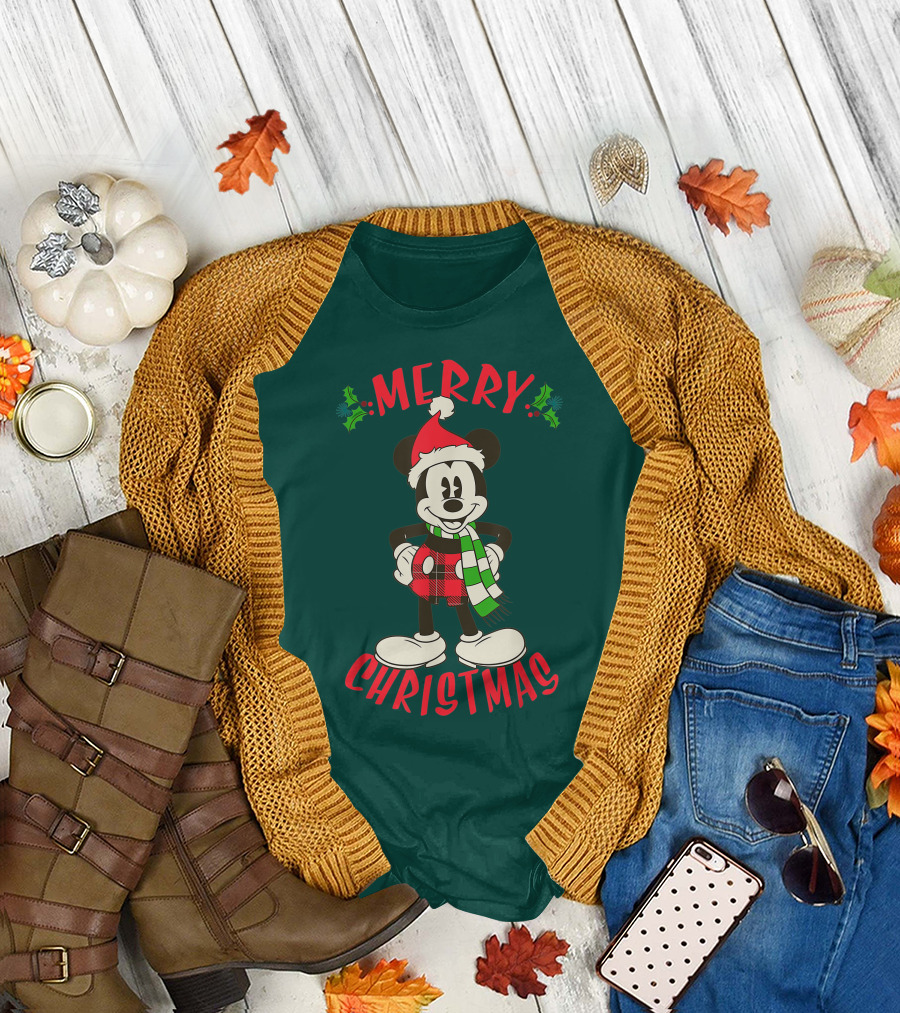Disney Vintage Merry Christmas Mickey Mouse Holiday T-Shirt