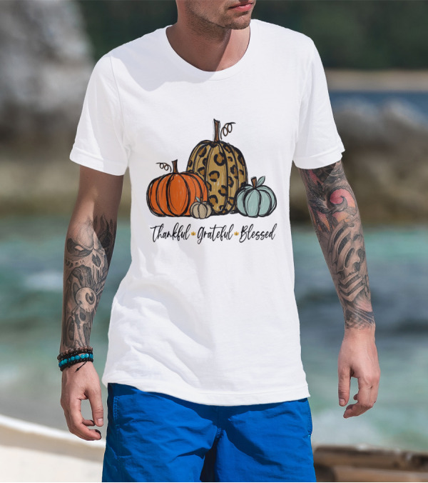 Thankful Grateful Blessed Leopard Print Pumpkin Thanksgiving Day T-Shirt