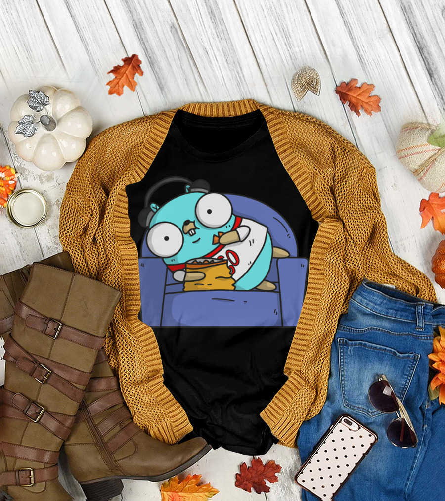 Golang Relaxed Gopher on Couch with Snack T-Shirt