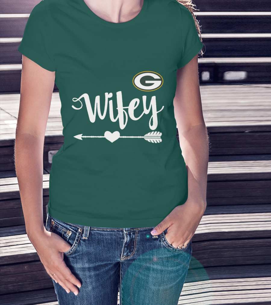 Wifey Green Bay Packers Arrow Heart T-Shirt