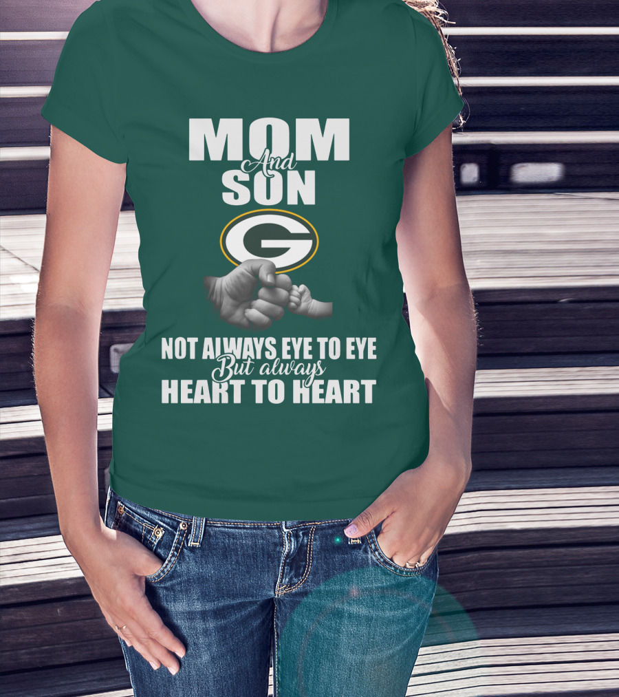 Green Bay Packers Mom And Son Not Always Eye To Eye But Always Heart To Heart T-Shirt