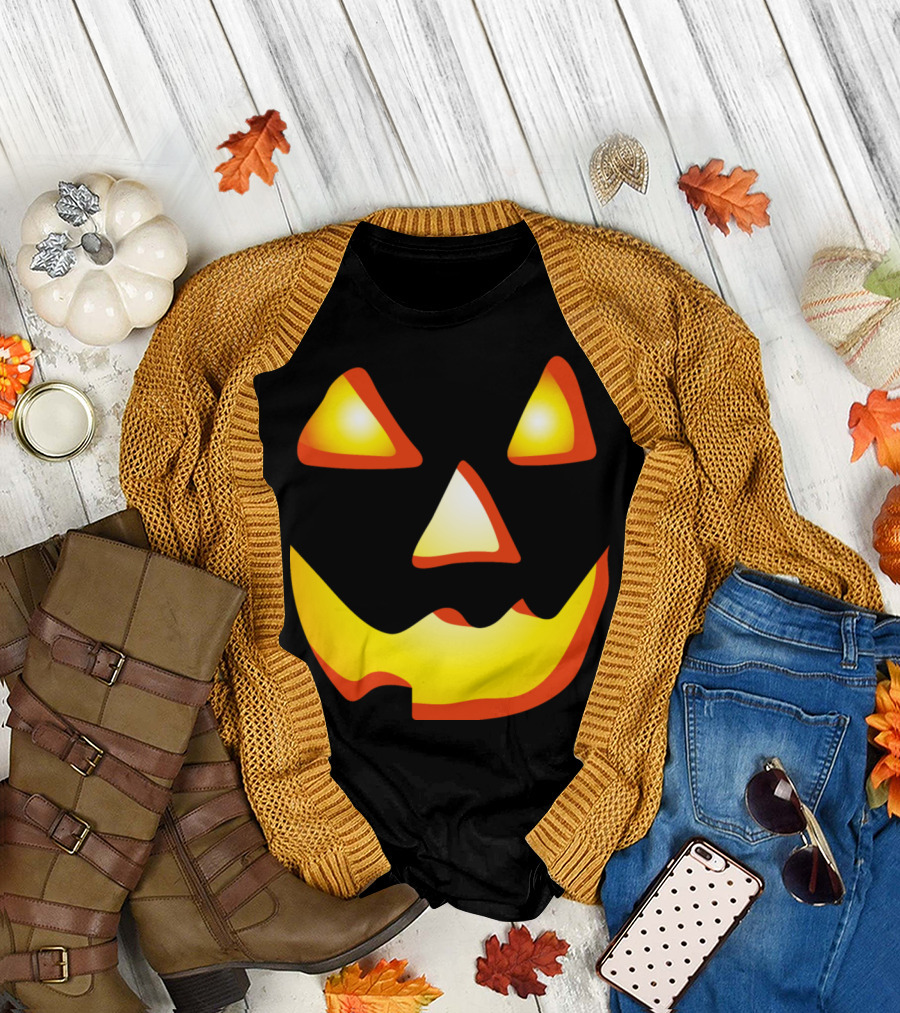 Spooky Grinning Pumpkin Face with Bright Orange and Yellow Glow T-Shirt
