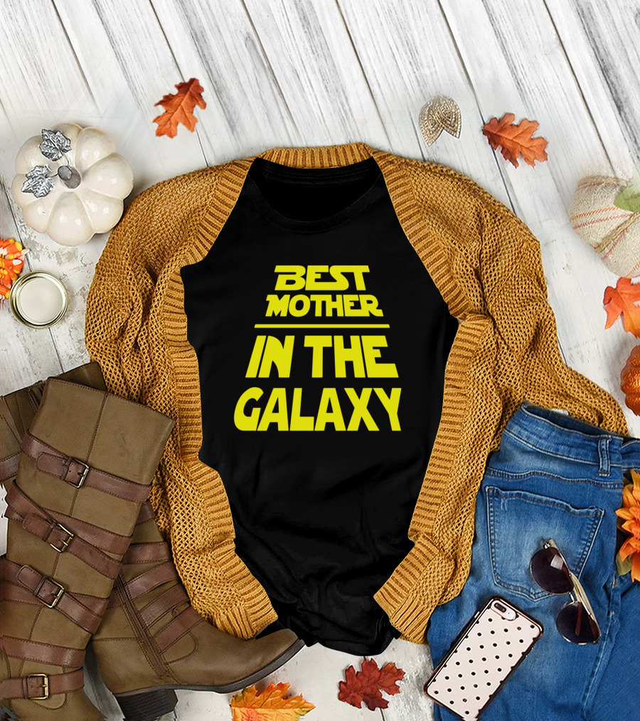 Best Mother in the Galaxy Star Wars Style Title Crawl T-Shirt