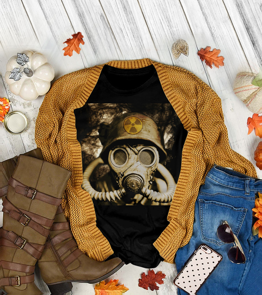 Radiation Symbol Gas Mask German Soldier Sucker Punch T-Shirt