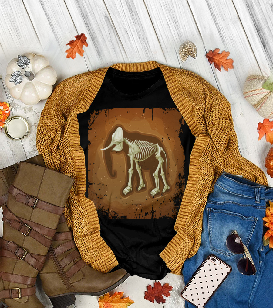 Archaeologist Skeleton Elephant Bones T-Shirt