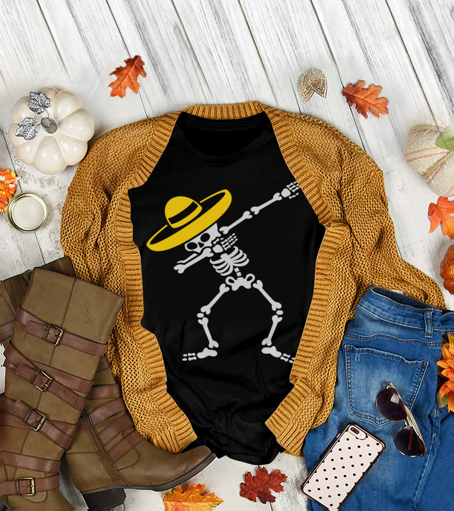 Dabbing Skeleton Sombrero Mexico Cinco de Mayo T-Shirt