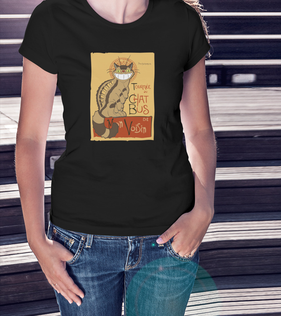 TournEe Du Chat Bus De Mon Voisin Prochainement T-Shirt