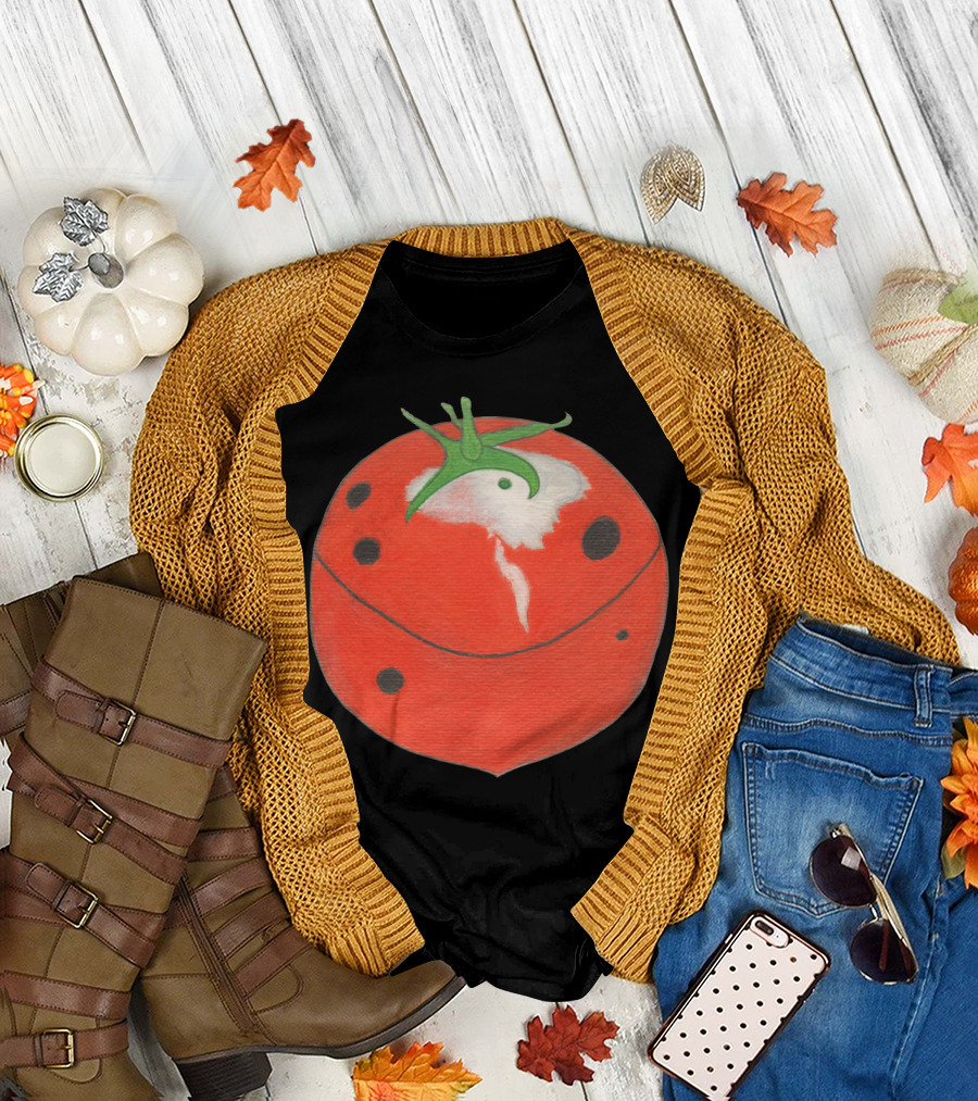 Rotten Punk Tomato with Edgy Aesthetic and Unique Persona T-Shirt