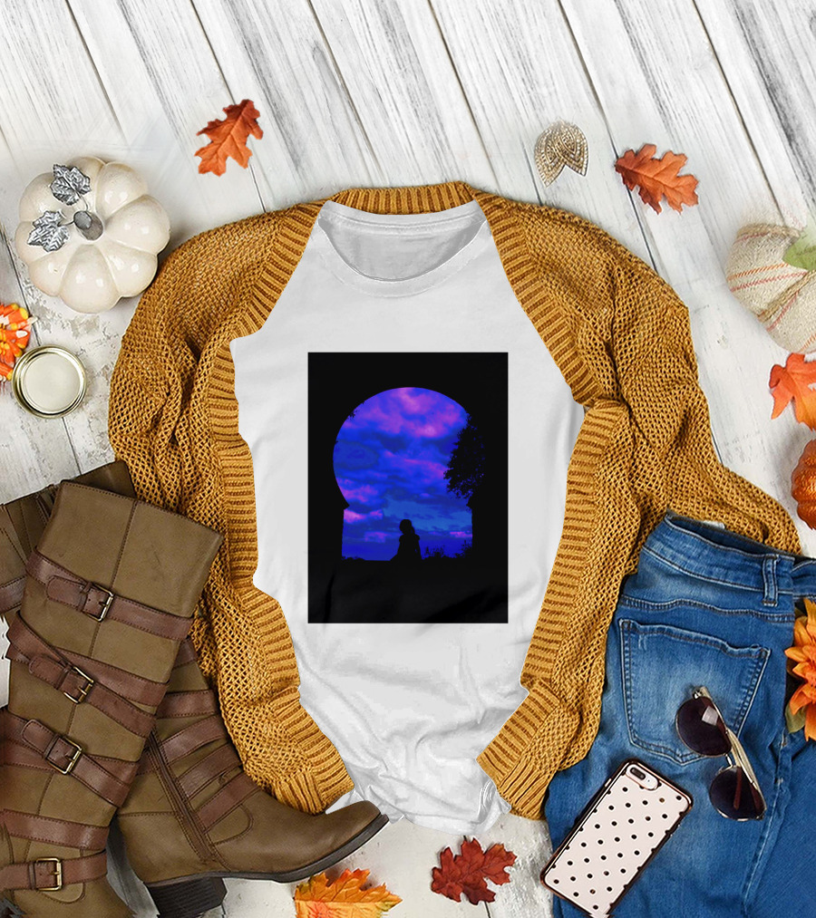 Keyhole Silhouette Against Vibrant Blue and Purple Sky T-Shirt