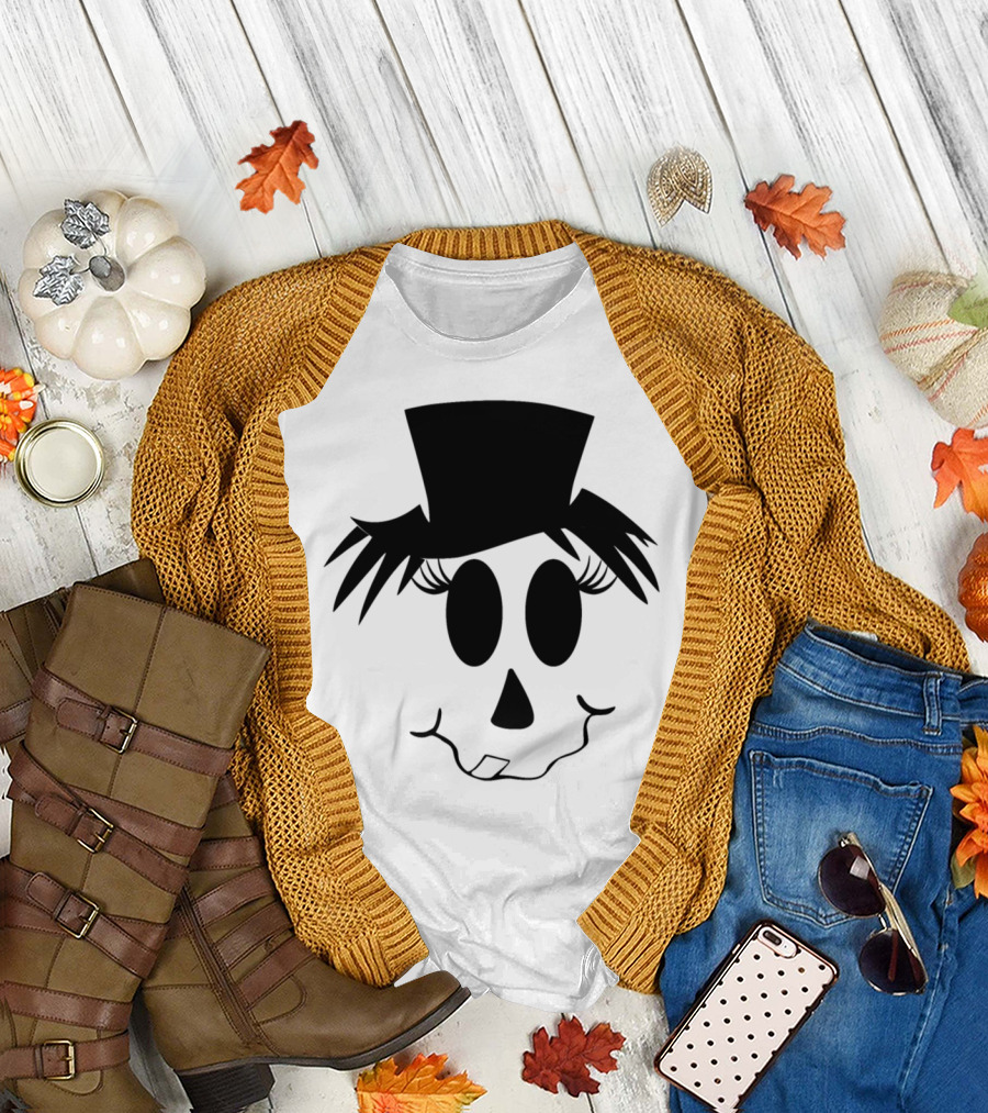 Halloween Scary Pumpkin Face with Top Hat and Crooked Smile T-Shirt