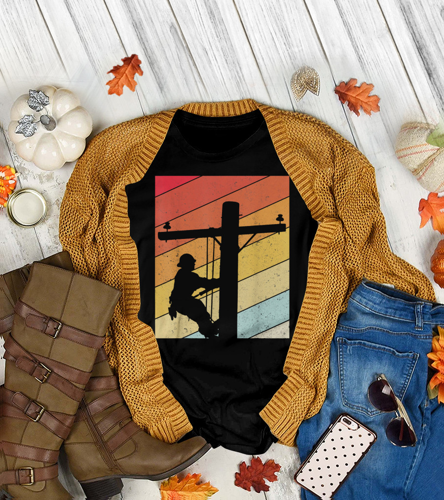 Funny Lineman Vintage Retro Electric Pole Worker T-Shirt