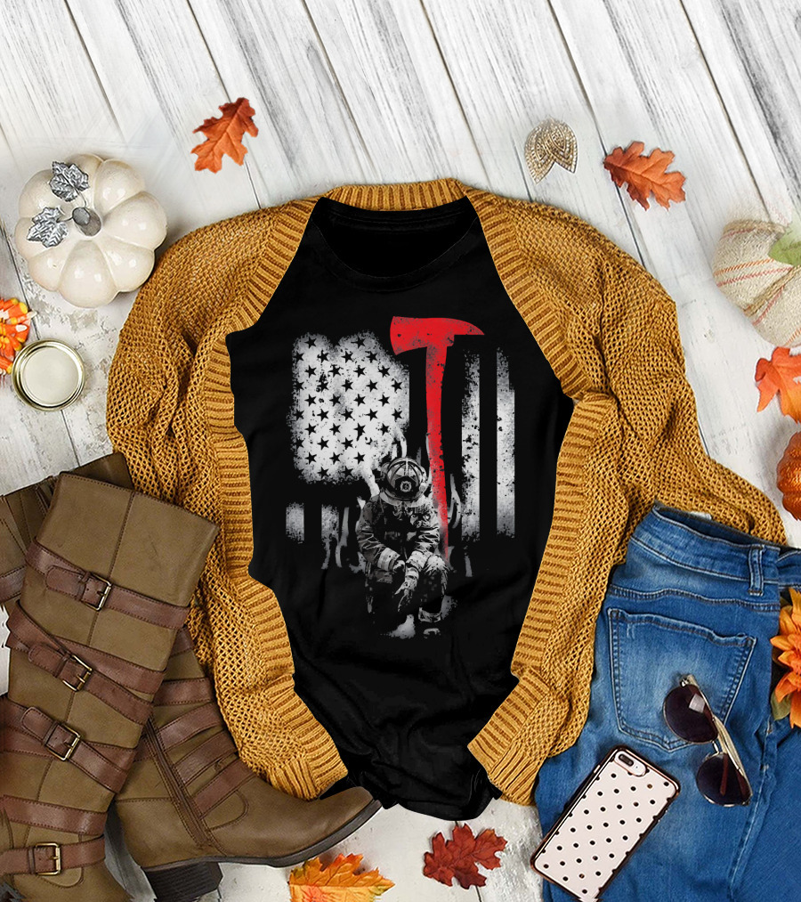 FIREFIGHTER KNEEL FOR THE FALLEN AXE FLAG T-Shirt