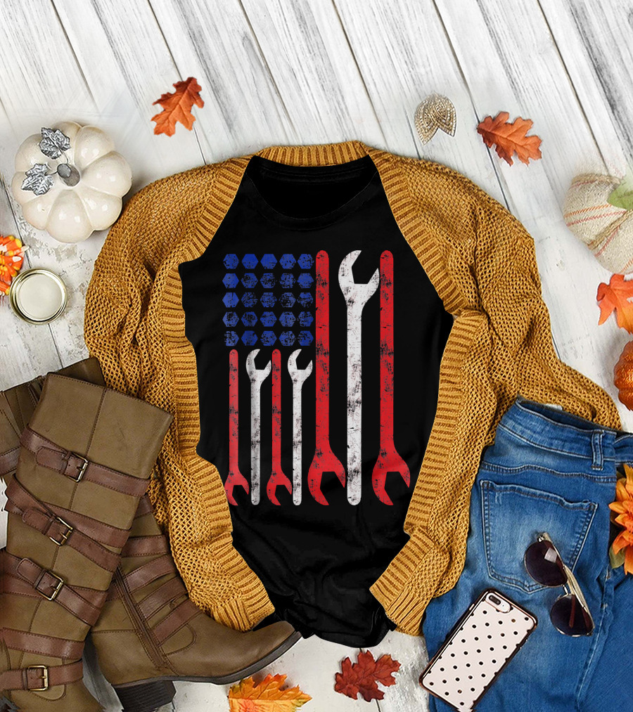 Mechanic American Flag Wrench Tools Funny Mec T-Shirt