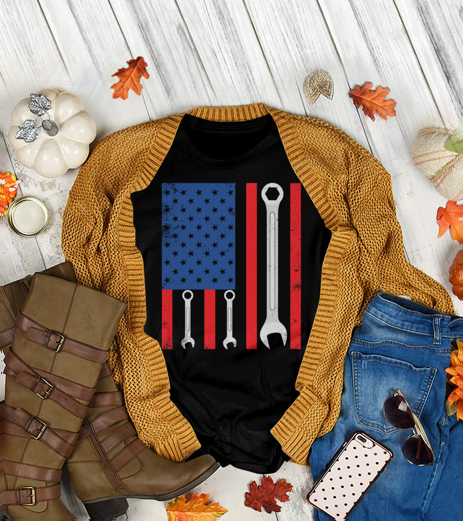 Mechanic Wrench American Flag Baseball Spo T-Shirt