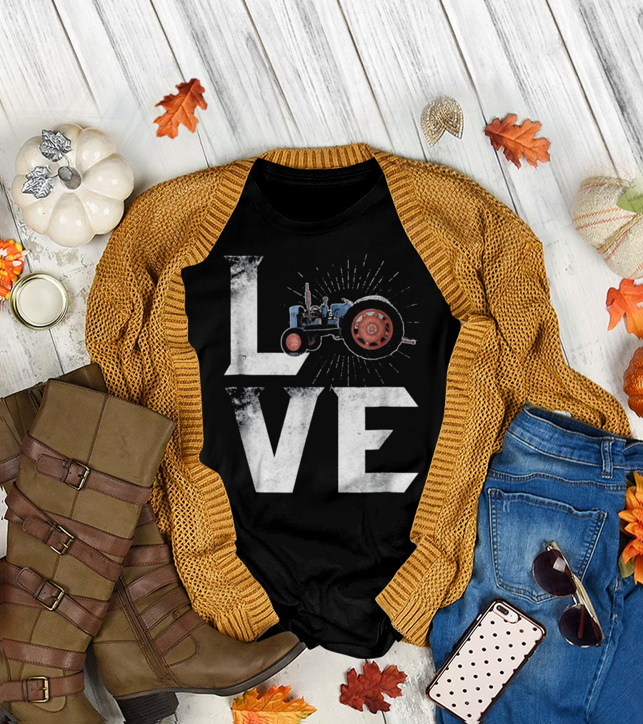 Love Tractor Farmer Rancher Farming T-Shirt