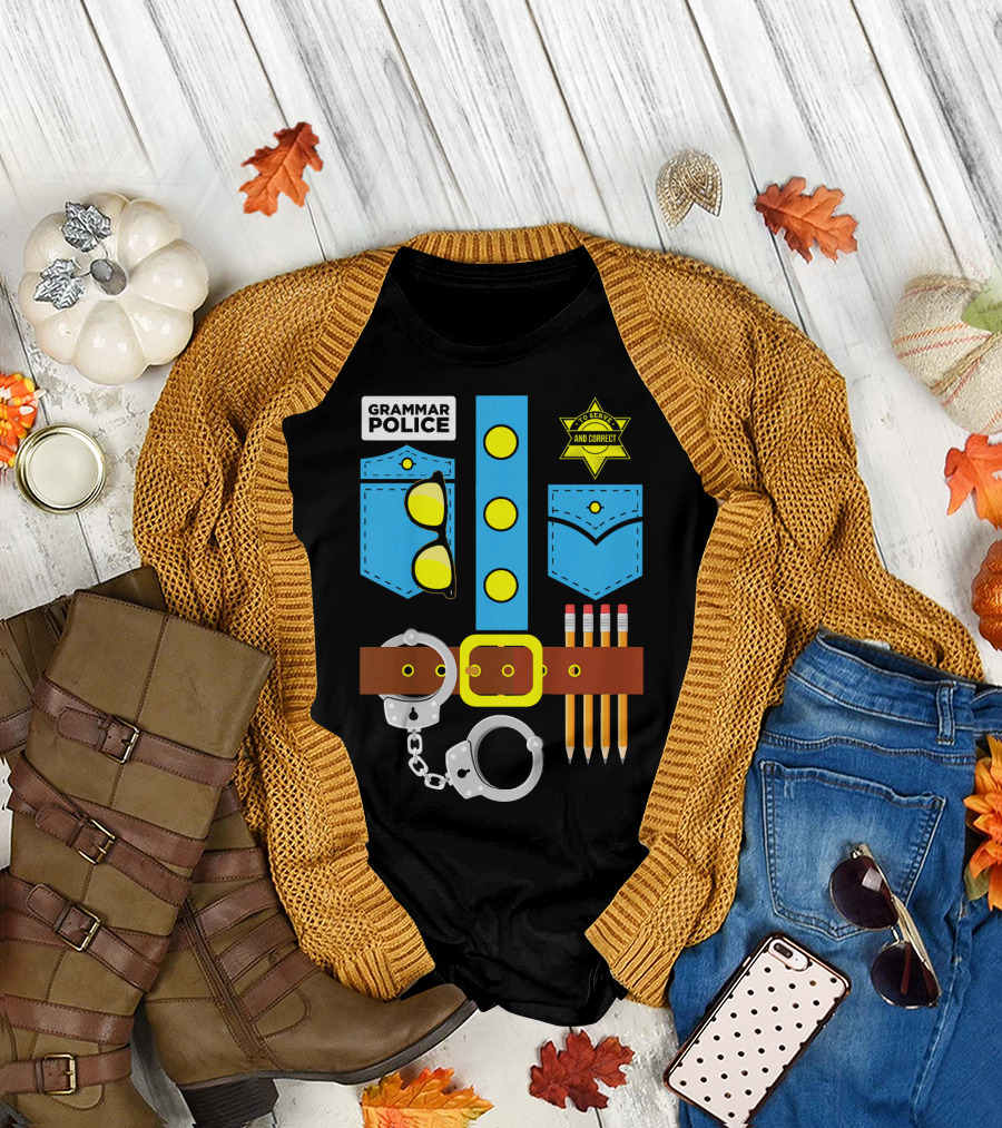 Kids Grammar Police Costume Funny Halloween Observed and Correct Badge T-Shirt