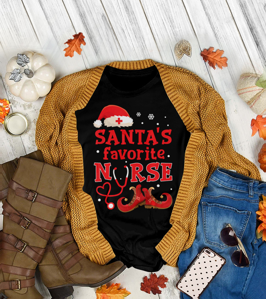 Santa's Favorite Nurse Hat and Boots Nursing Christmas T-Shirt