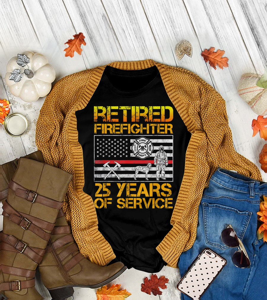 Retired Firefighter 25 Years of Service American Flag Fire Dept Emblem T-Shirt