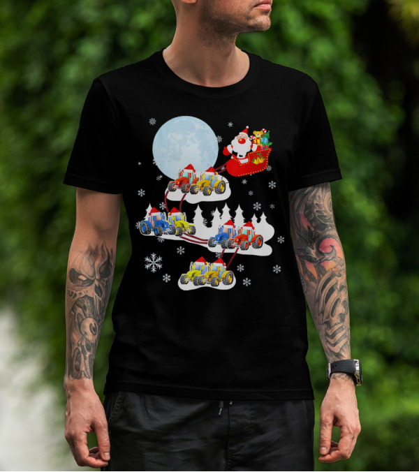 Tractor Santa Sleigh Moon Snowflake Christmas Scene T-Shirt