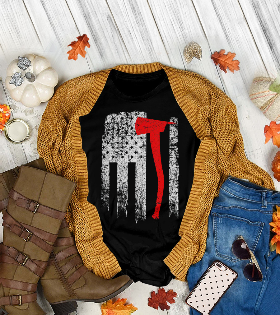 Vintage USA Firefighter American Flag Axe Red White Stars Stripes T-Shirt