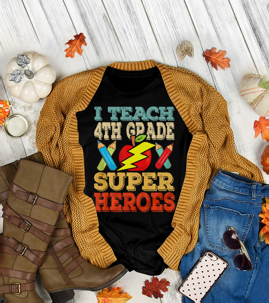 I Teach 4th Grade Superheroes Apple Pencils Lightning Bolt T-Shirt