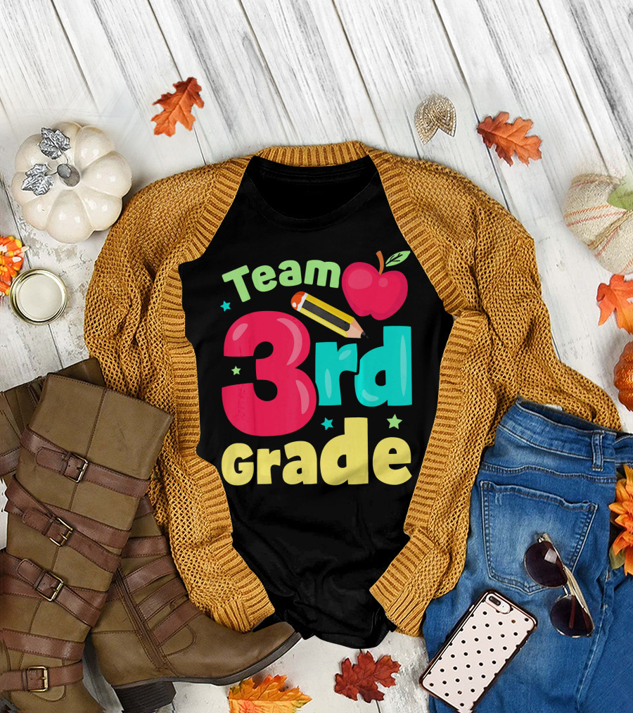 Team 3rd Grade Apple Pencil Back to School T-Shirt
