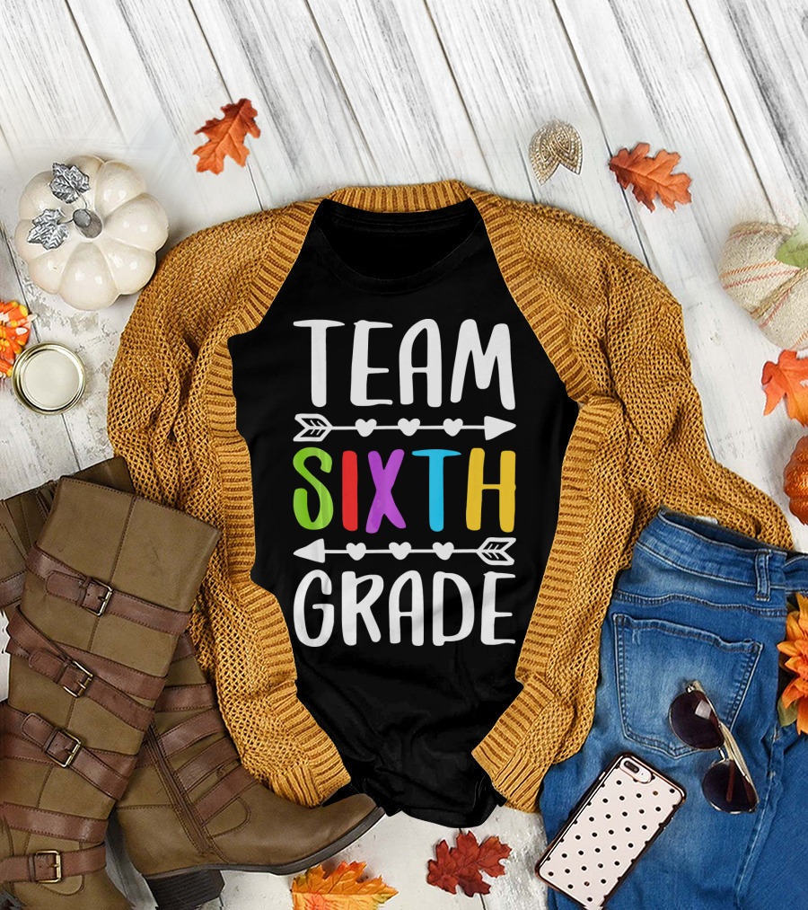 Team Sixth Grade Colorful Arrow Hearts School Spirit T-Shirt