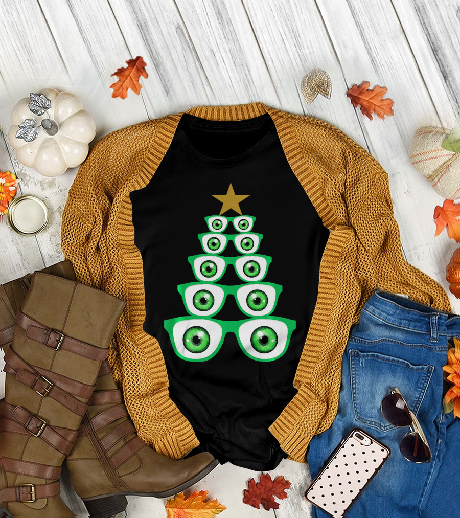 EyeBall Optometrist Eyewear Christmas Tree Star Glasses T-Shirt