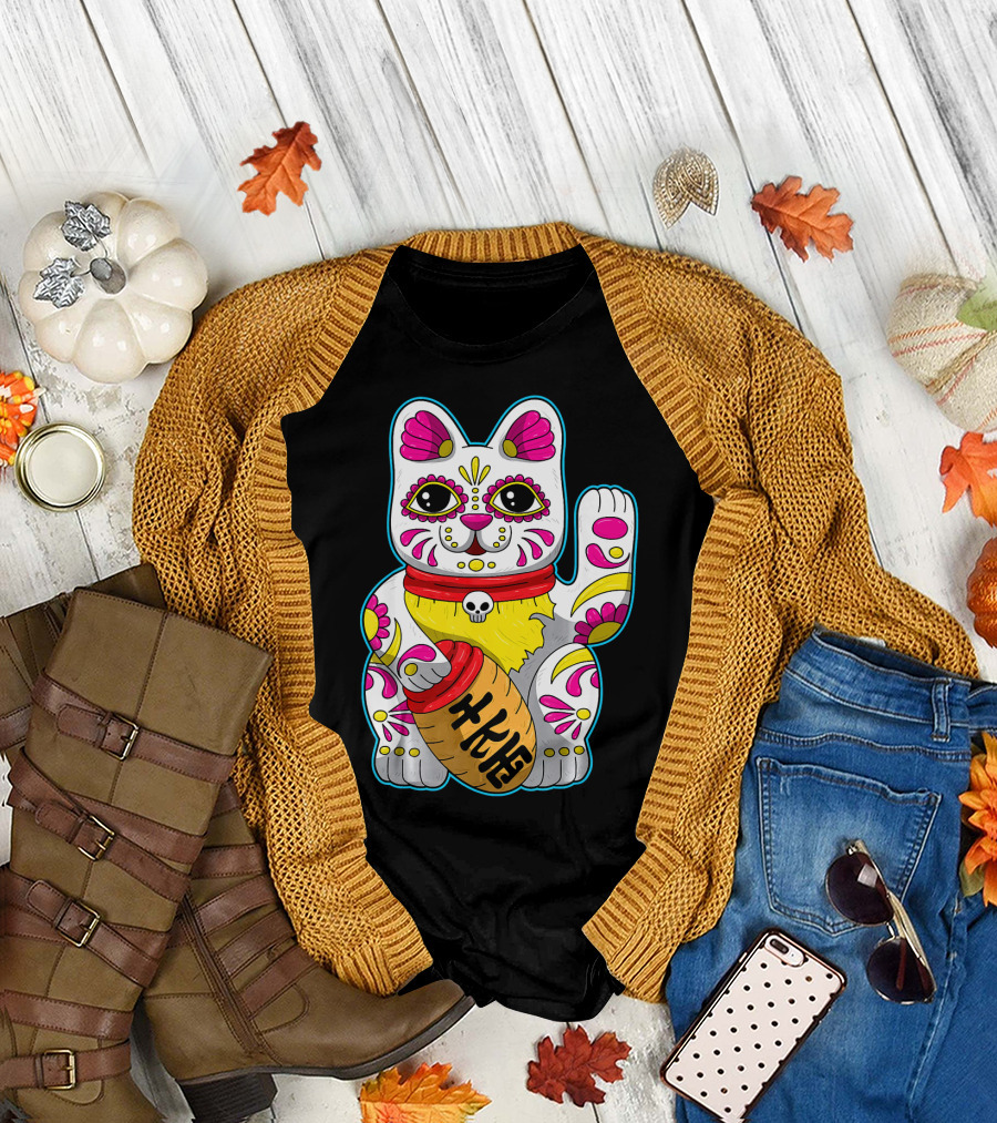 Lucky Cat Maneki Neko Colorful Japanese Skull Decor Flower T-Shirt