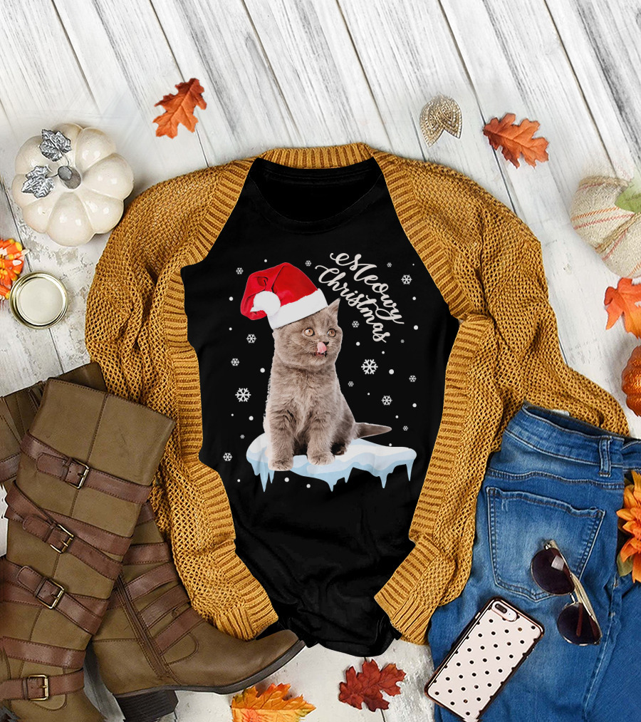 Meowy Christmas Cat Kitten Santa Hat Snowflakes T-Shirt