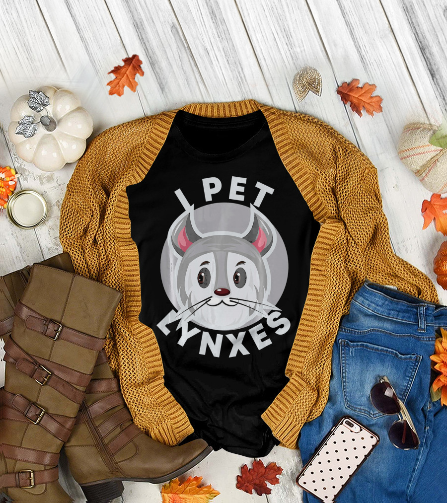 I Pet Lynxes Cute Kawaii Face T-Shirt