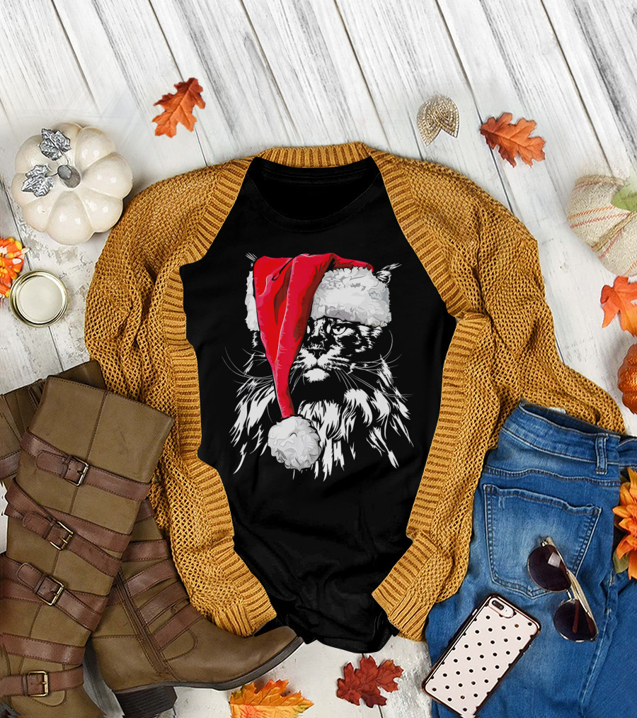 Funny Santa Hat Maine Coon Christmas Cat T-Shirt