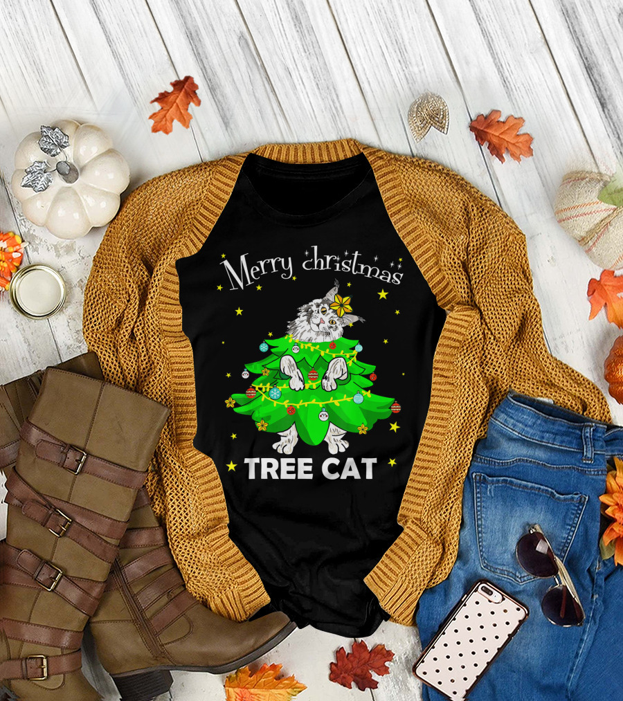 Merry Christmas Tree Cat Maine Coon T-Shirt